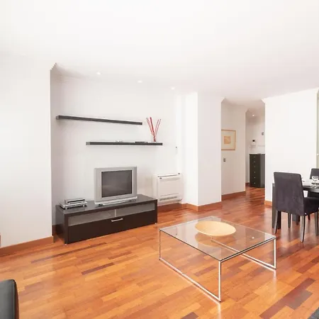 Apartment Flatguest Ramblas Golf 1b - Parking + Pool + Gym *