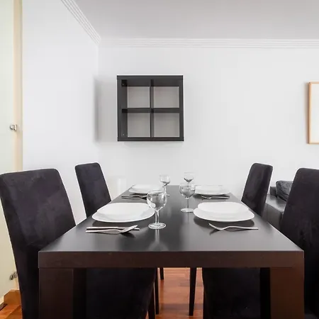 Flatguest Ramblas Golf 1b - Parking + Pool + Gym Apartment *